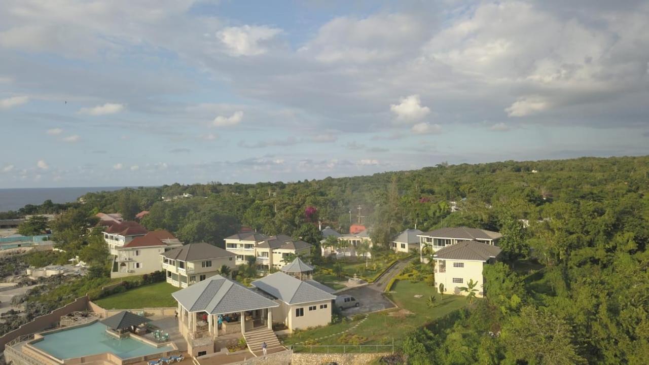 The Sov Resorts Negril Exterior photo